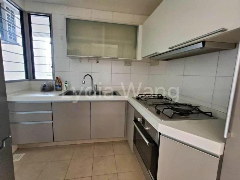 Room (Condo) for Rent in  De Royale - Image 1